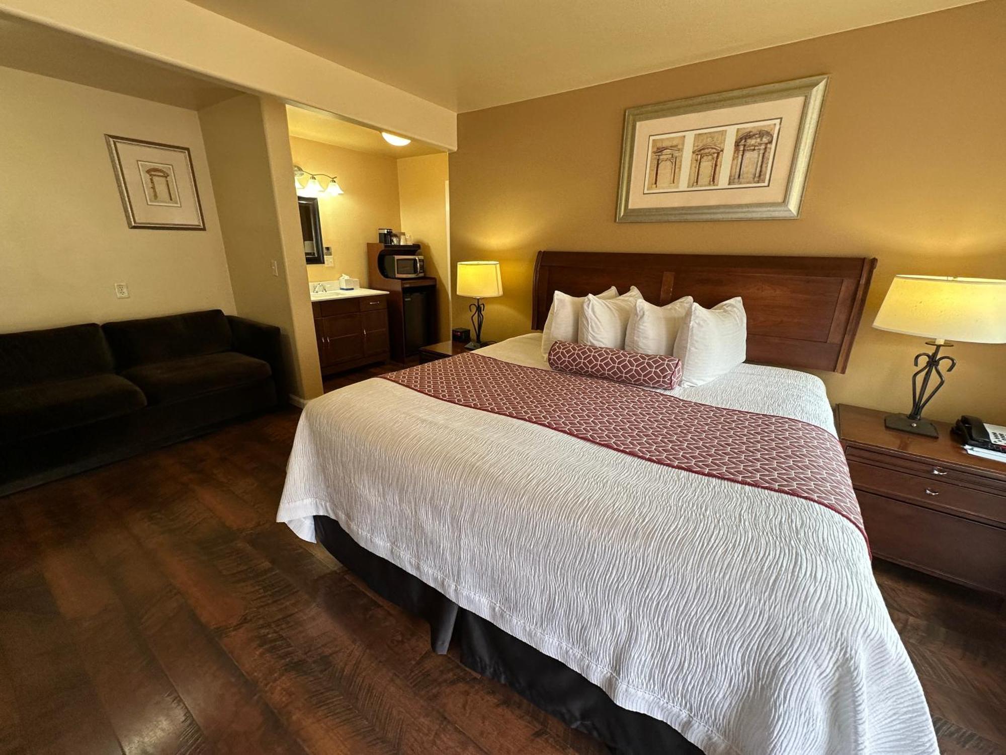 Abram Inn & Suites Юрей Екстериор снимка
