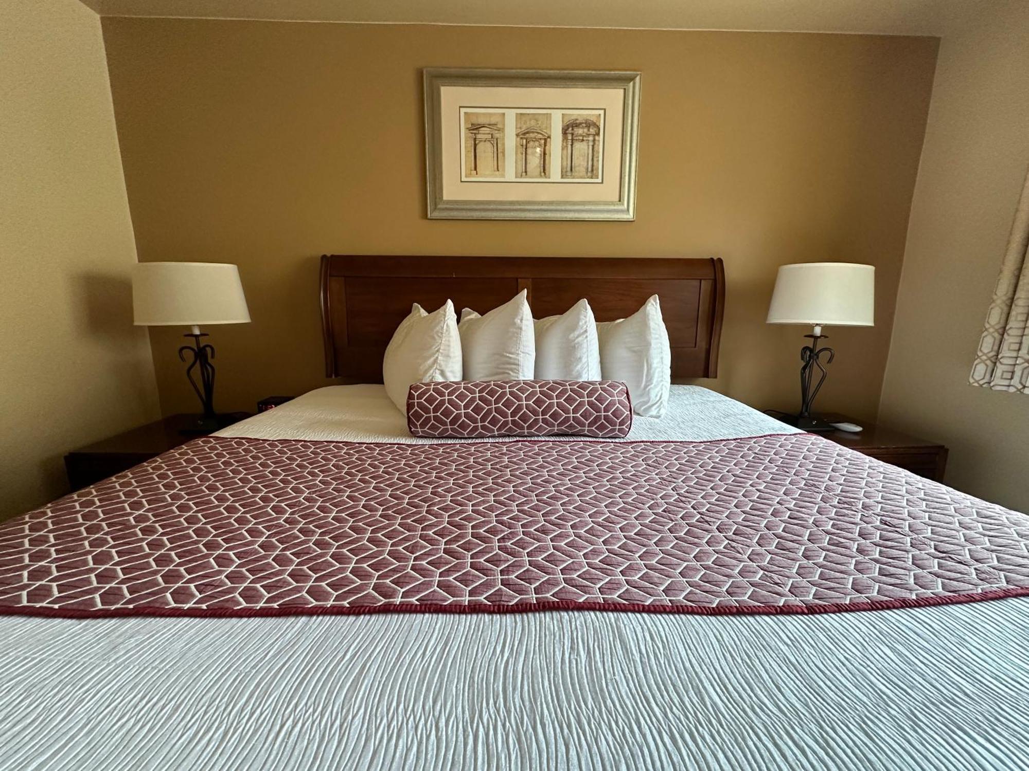 Abram Inn & Suites Юрей Екстериор снимка